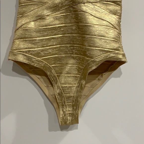 ‼️SOLD‼️Missguided Metallic Gold Bandage Swimsuit - Picture 5 of 11